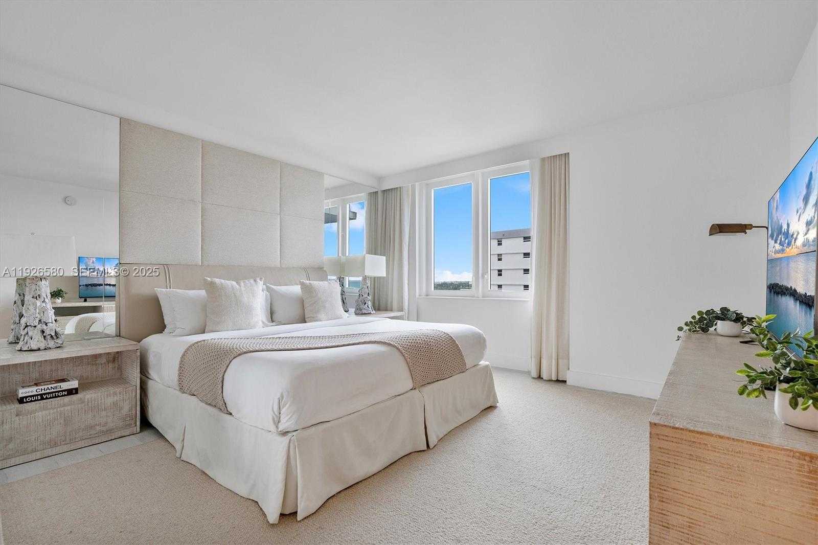 Small Image of 102 24TH ST #1413, Miami Beach Number 32