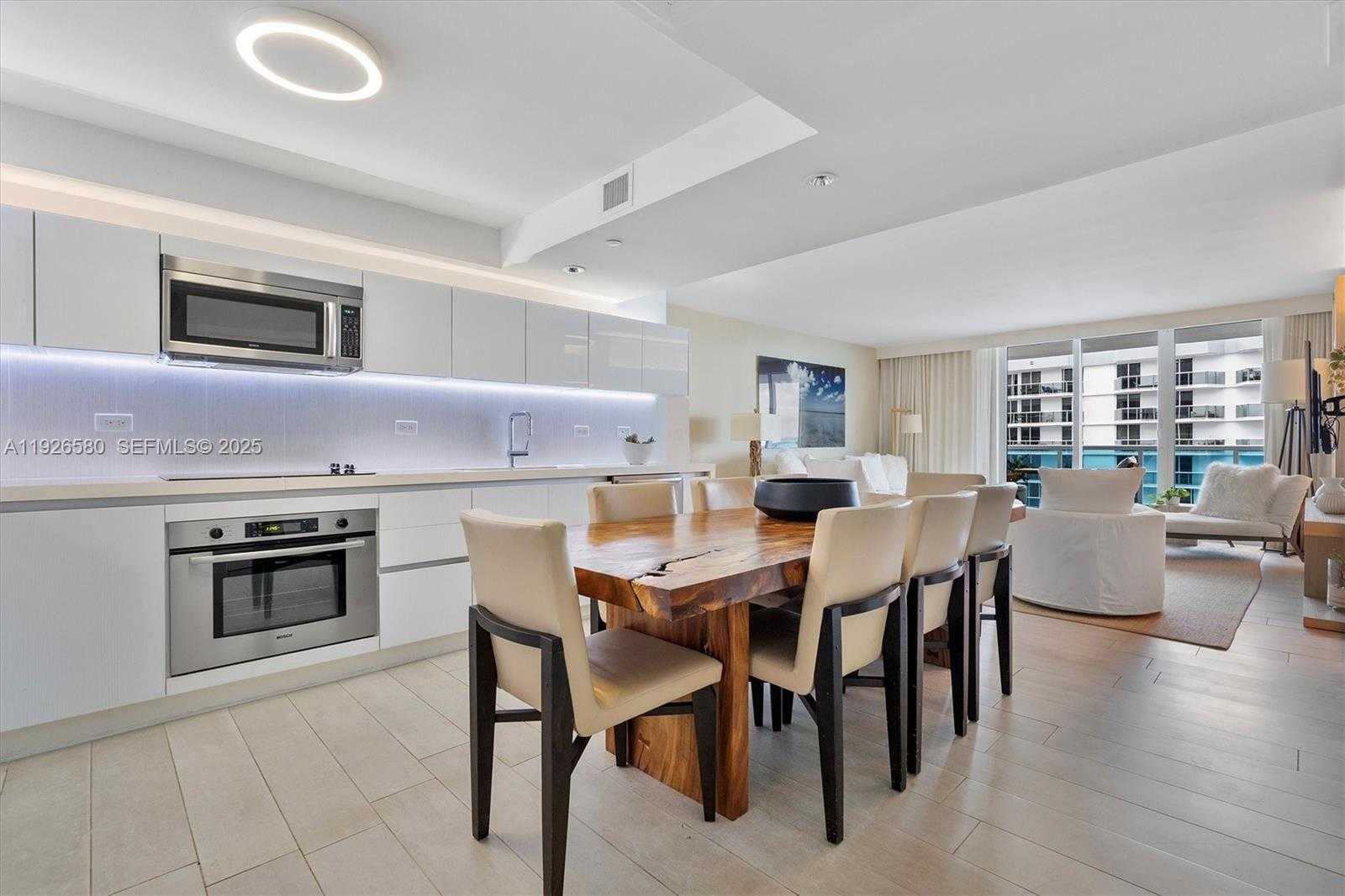 Small Image of 102 24TH ST #1413, Miami Beach Number 8