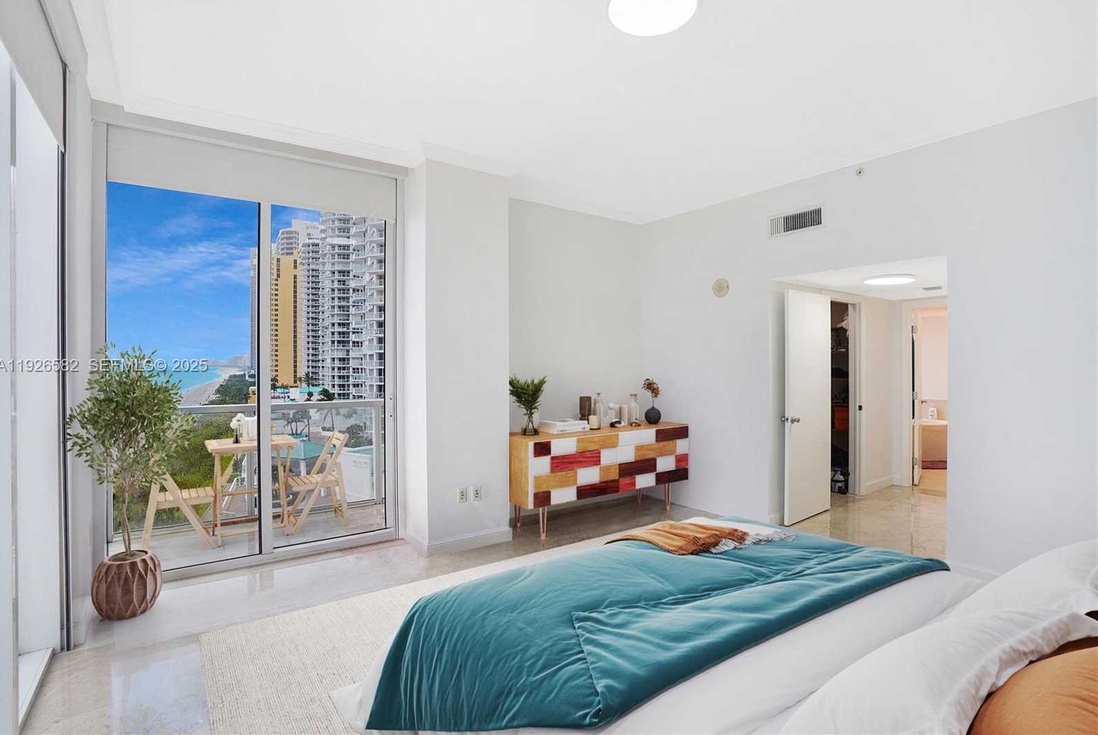 Small Image of 16699 COLLINS AVE #1002, Sunny Isles Beach Number 13