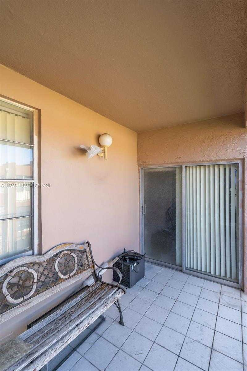 Small Image of 1900 WEST 68TH ST #F302, Hialeah Number 21