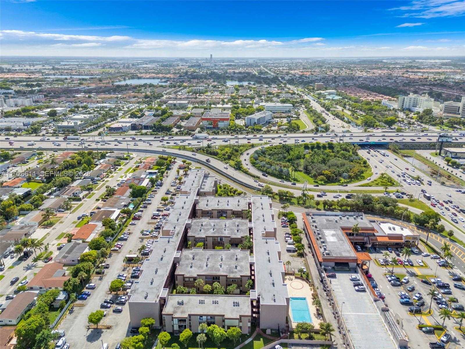 Small Image of 1900 WEST 68TH ST #F302, Hialeah Number 27