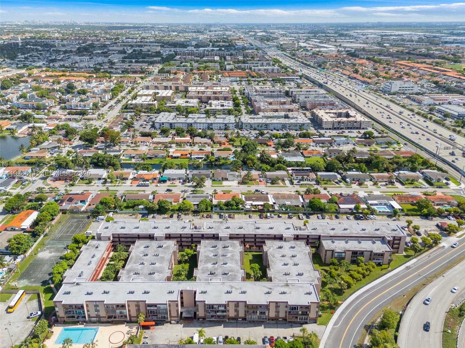 Small Image of 1900 WEST 68TH ST #F302, Hialeah Number 29