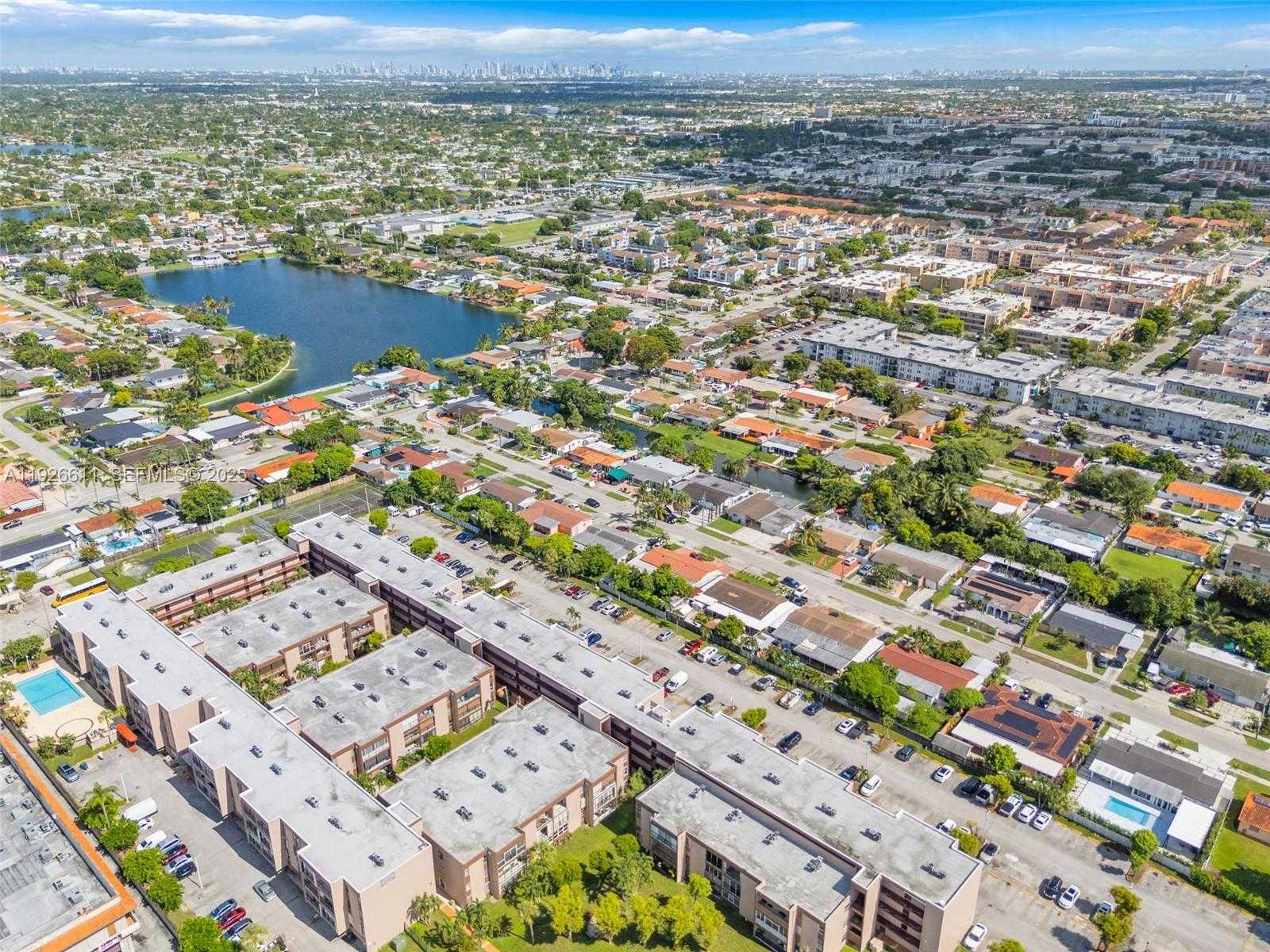 Small Image of 1900 WEST 68TH ST #F302, Hialeah Number 31