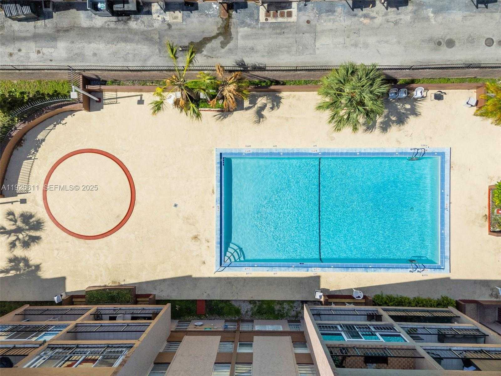 Small Image of 1900 WEST 68TH ST #F302, Hialeah Number 34