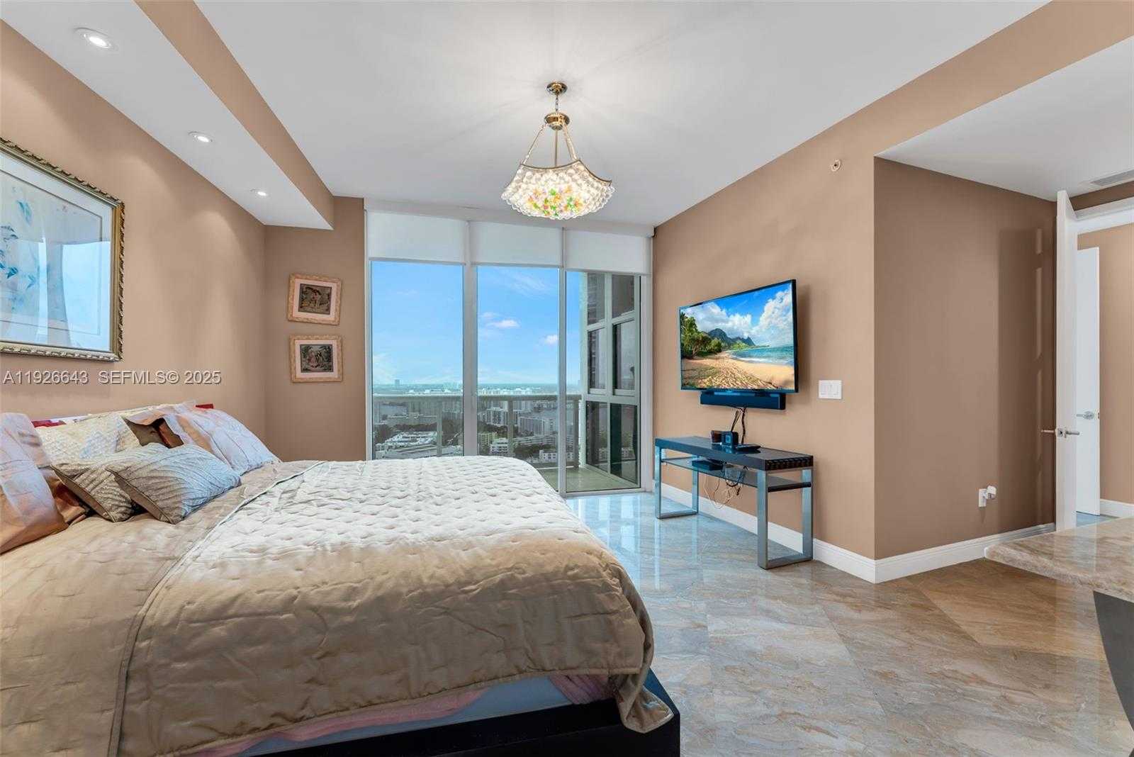 Small Image of 18201 COLLINS AVE #3907, Sunny Isles Beach Number 13