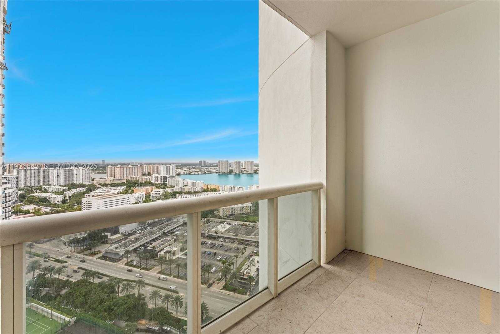 Small Image of 18201 COLLINS AVE #3907, Sunny Isles Beach Number 26