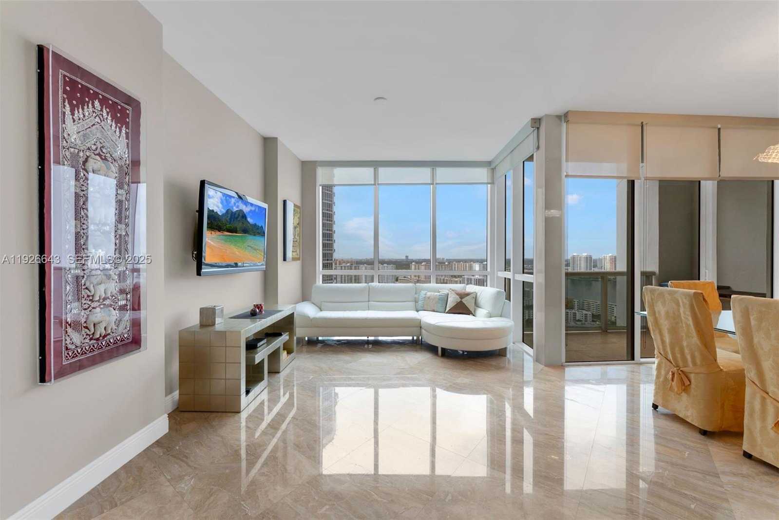 Small Image of 18201 COLLINS AVE #3907, Sunny Isles Beach Number 4