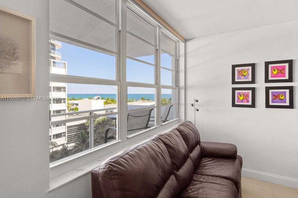 Small Image of 100 LINCOLN RD #702, Miami Beach Number 14