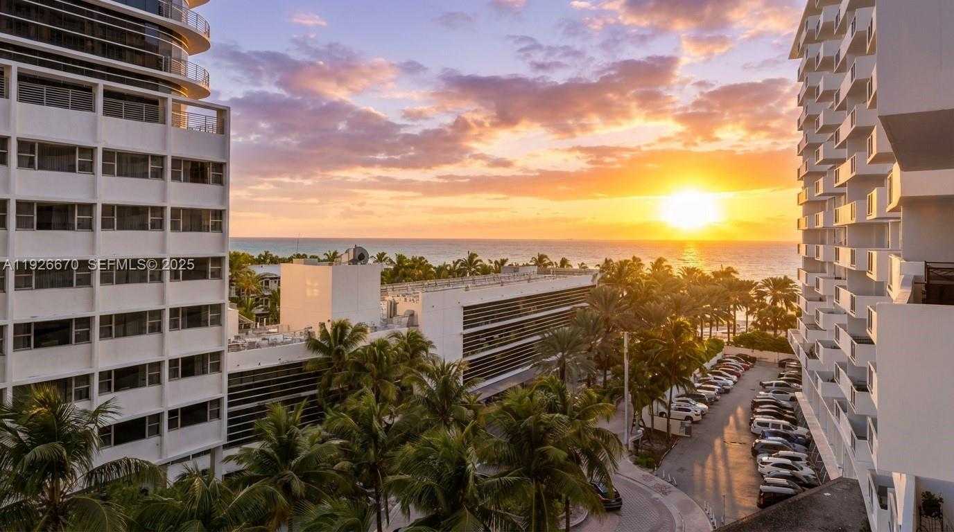 Small Image of 100 LINCOLN RD #702, Miami Beach Number 2