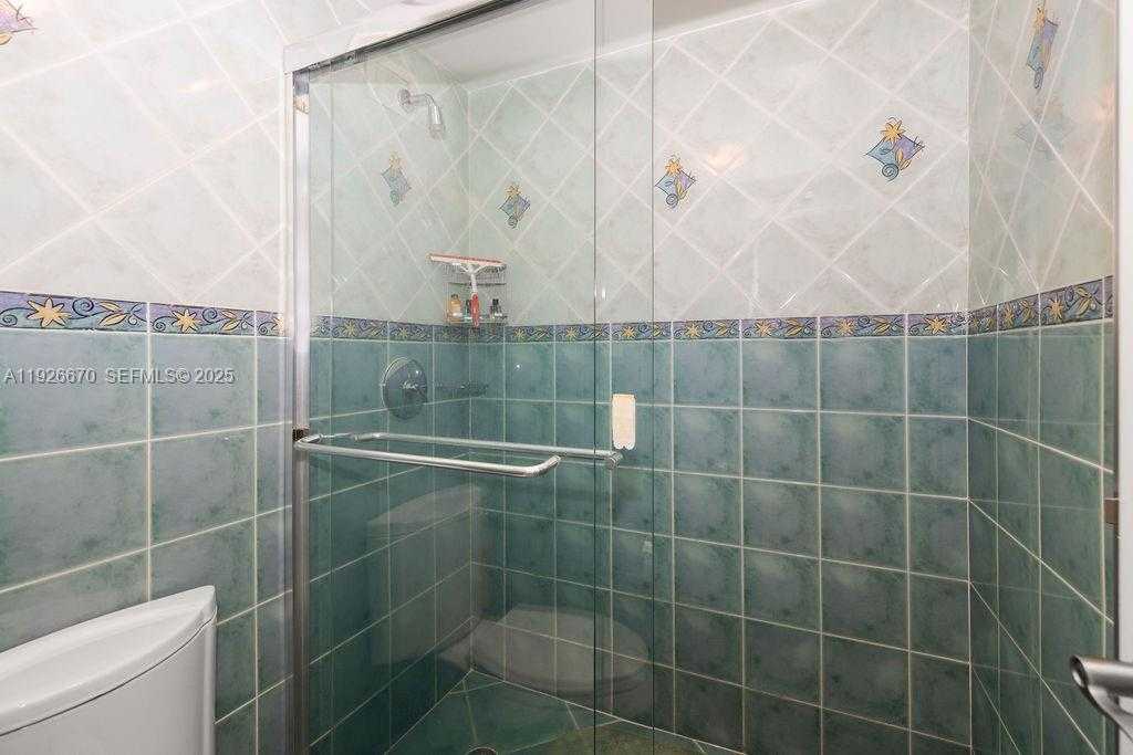 Small Image of 100 LINCOLN RD #702, Miami Beach Number 20