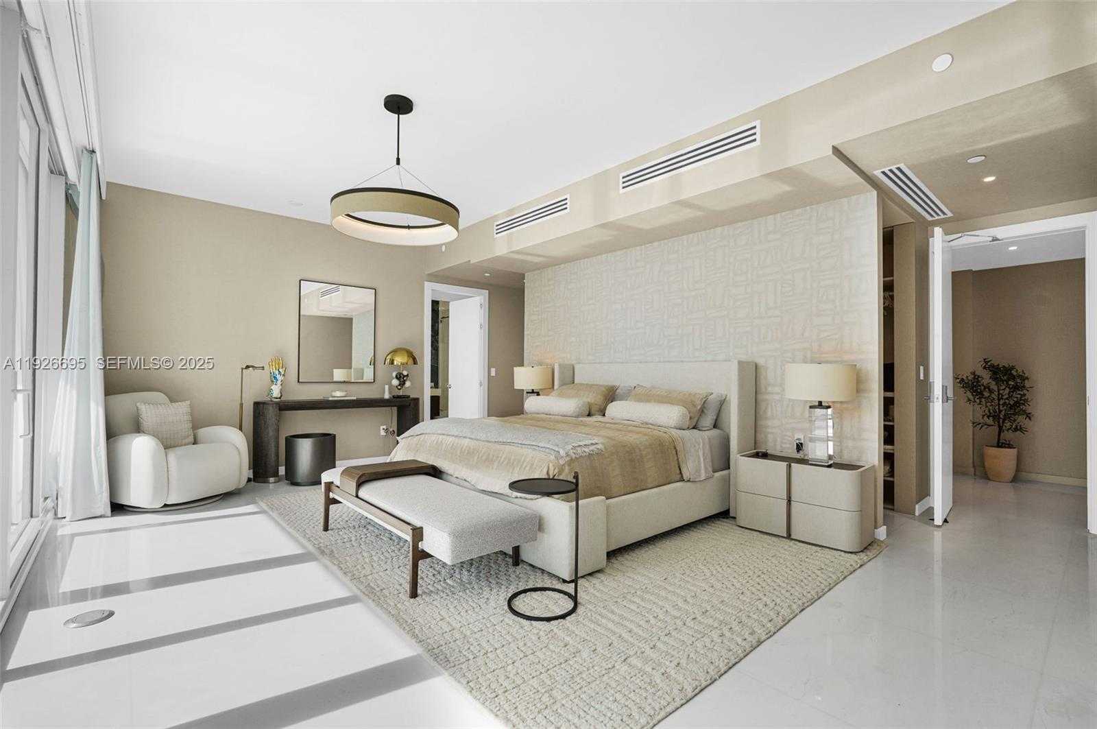 Small Image of 300 BISCAYNE BOULEVARD WAY #301E, Miami Number 25