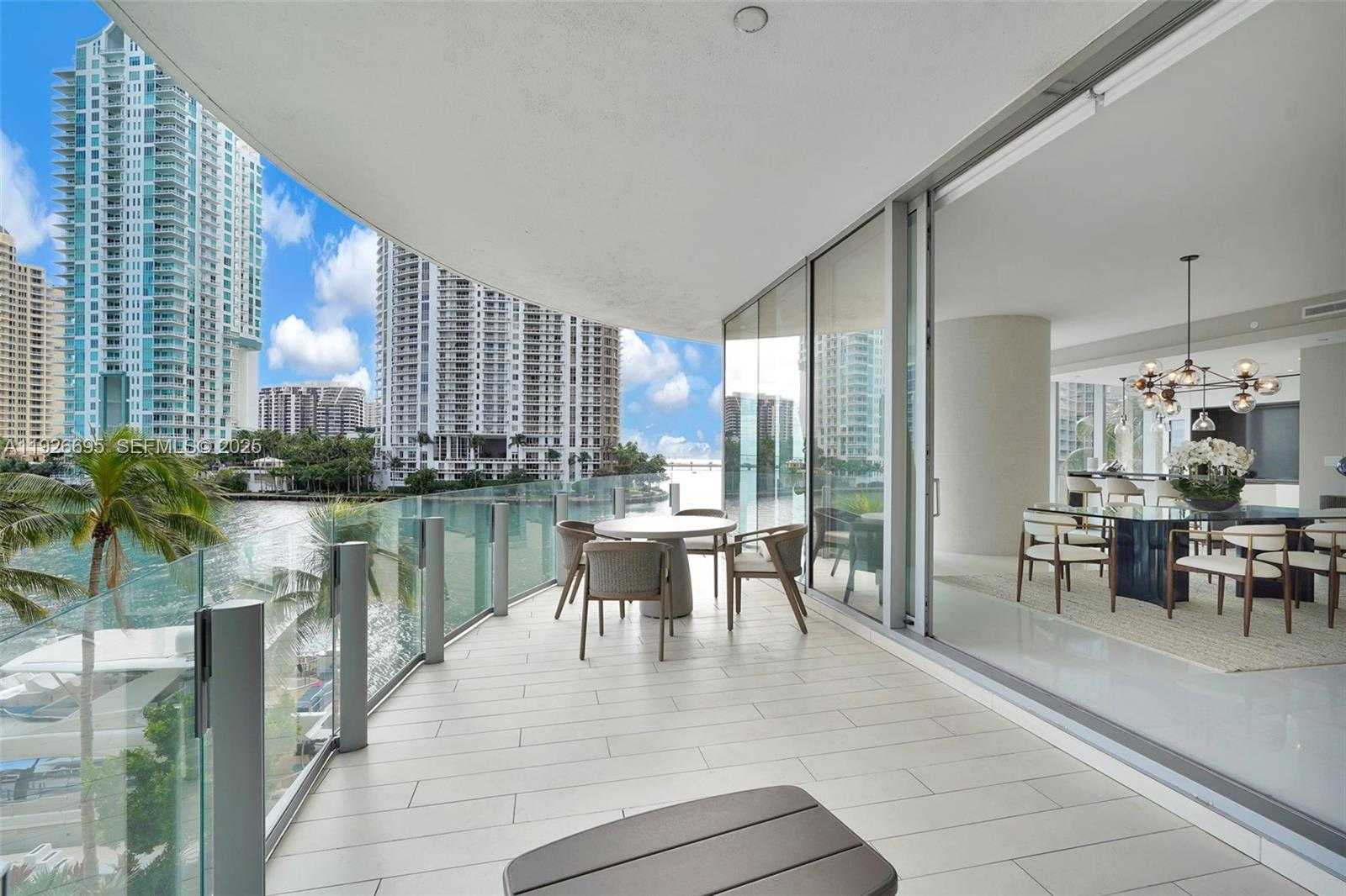 Small Image of 300 BISCAYNE BOULEVARD WAY #301E, Miami Number 41