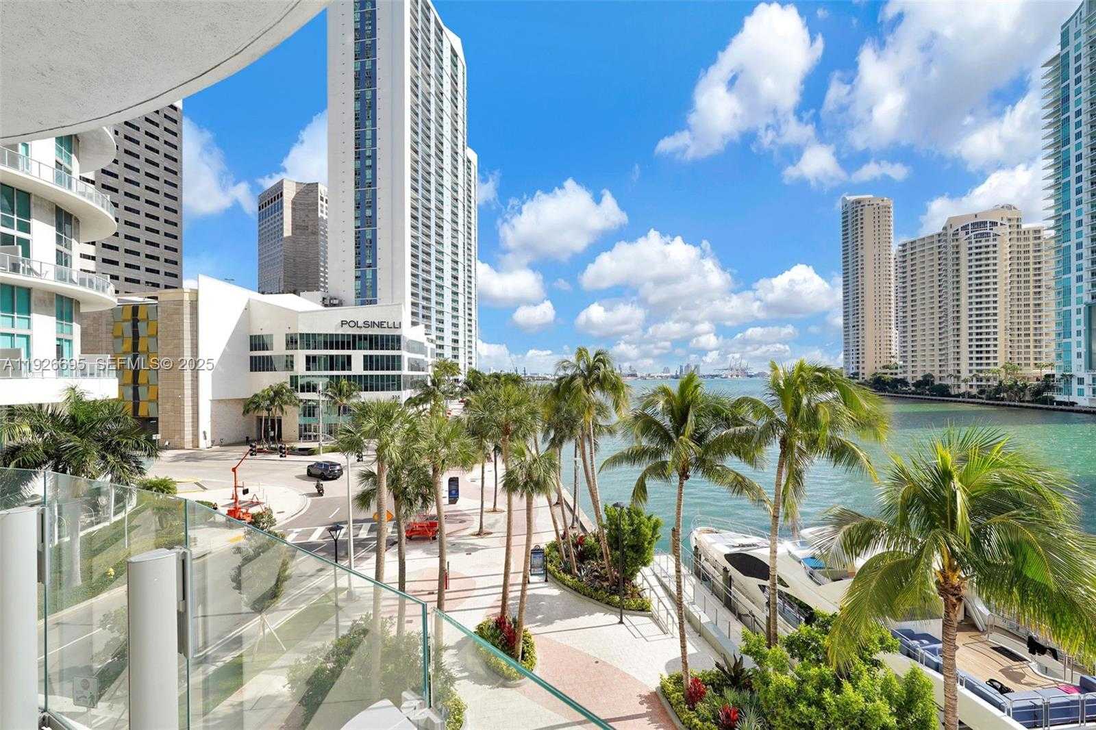 Small Image of 300 BISCAYNE BOULEVARD WAY #301E, Miami Number 44