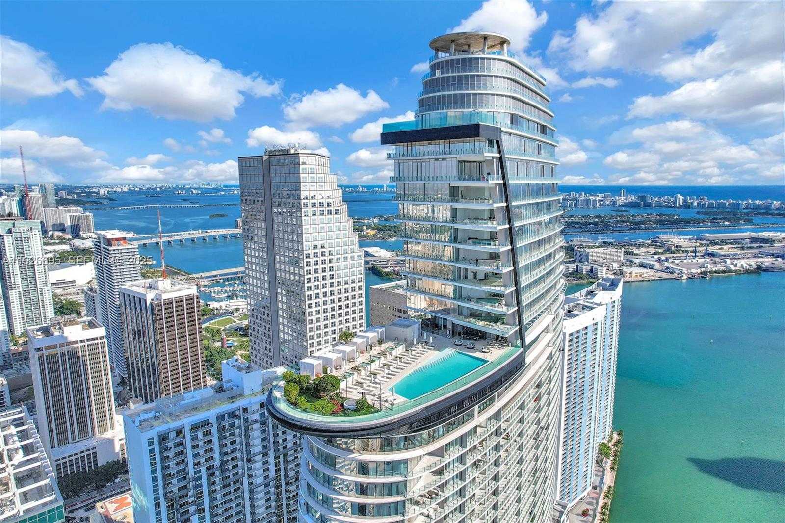 Small Image of 300 BISCAYNE BOULEVARD WAY #301E, Miami Number 50