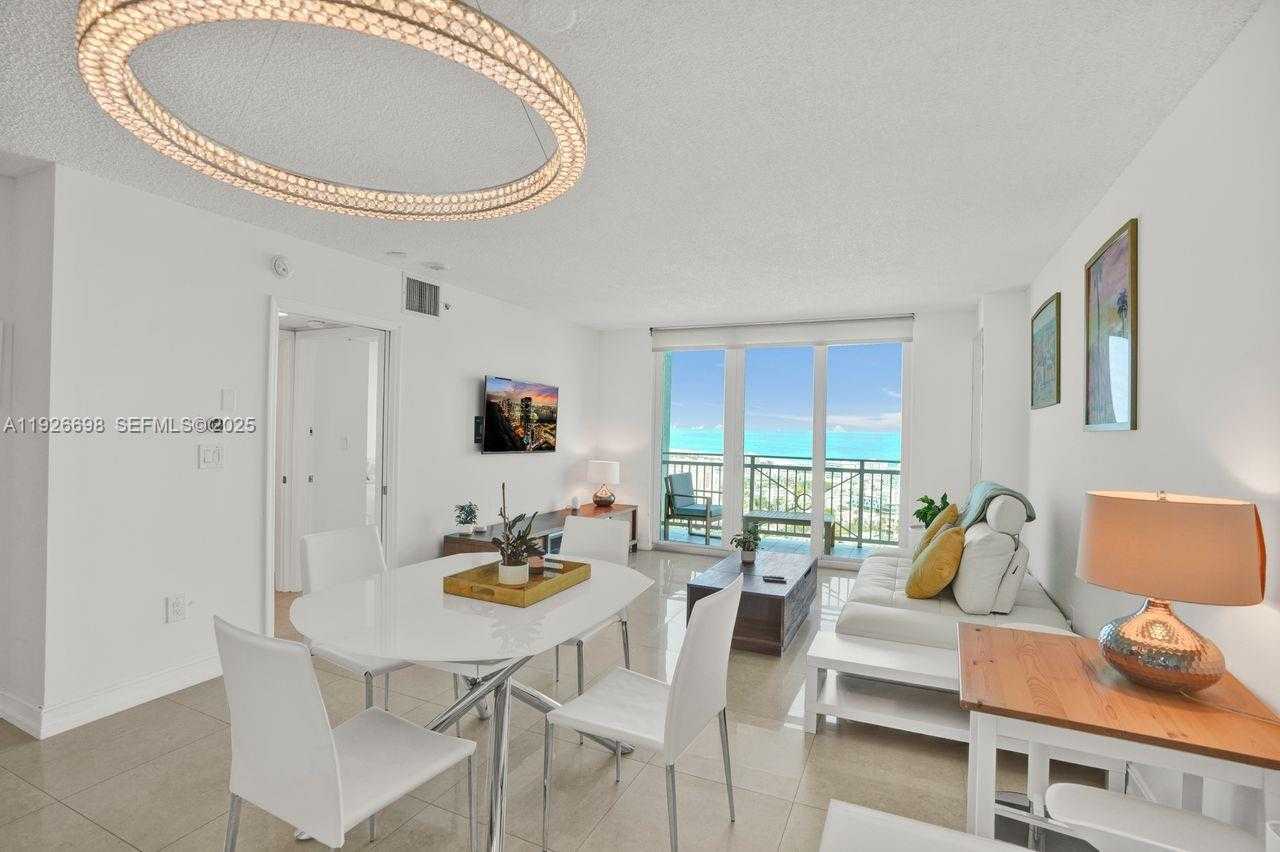 Small Image of 90 ALTON RD #2907, Miami Beach Number 12