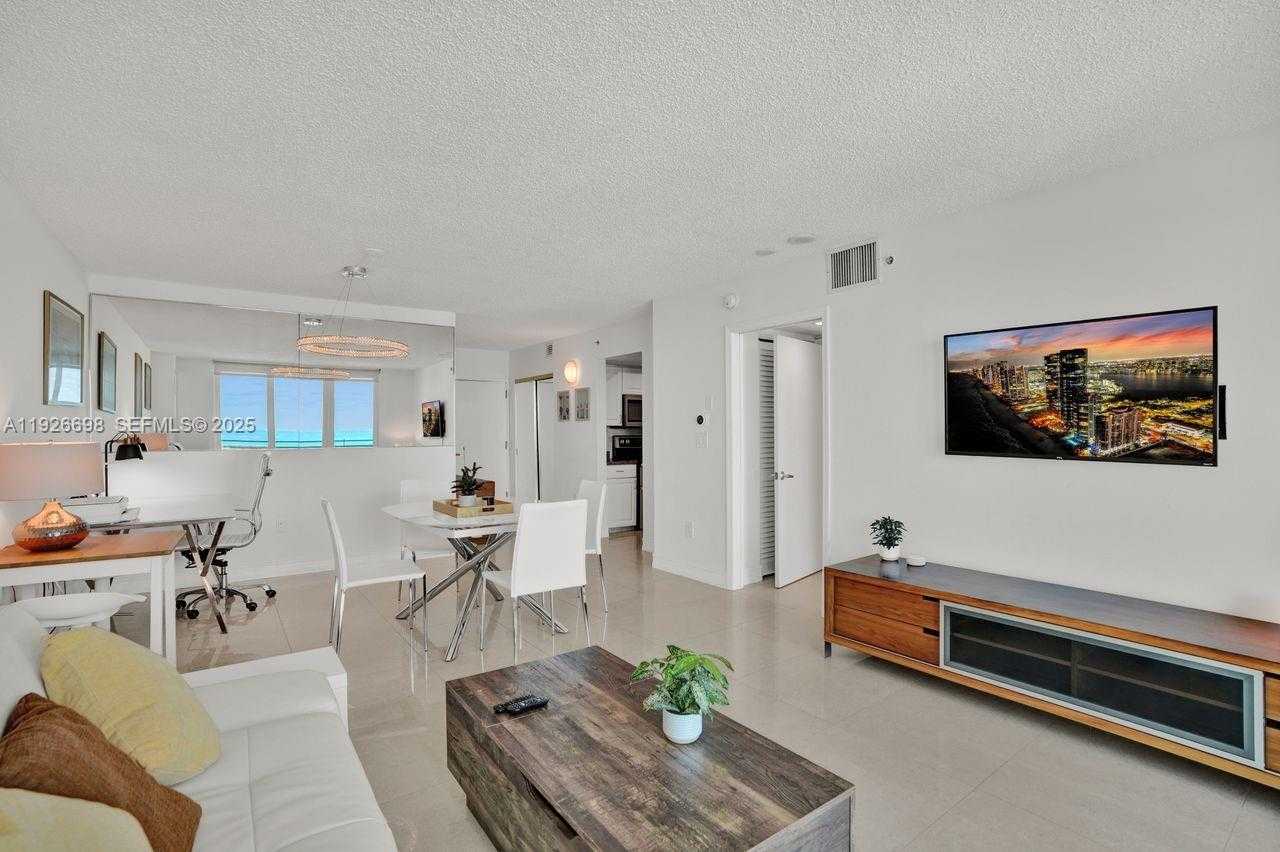 Small Image of 90 ALTON RD #2907, Miami Beach Number 21