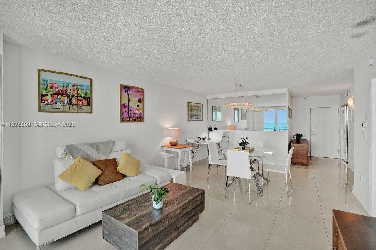Small Image of 90 ALTON RD #2907, Miami Beach Number 22
