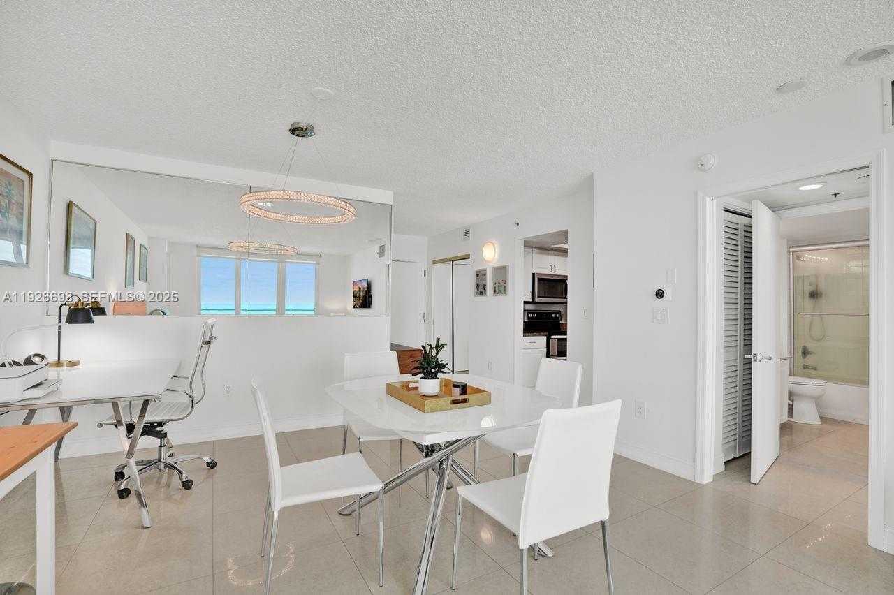 Small Image of 90 ALTON RD #2907, Miami Beach Number 27