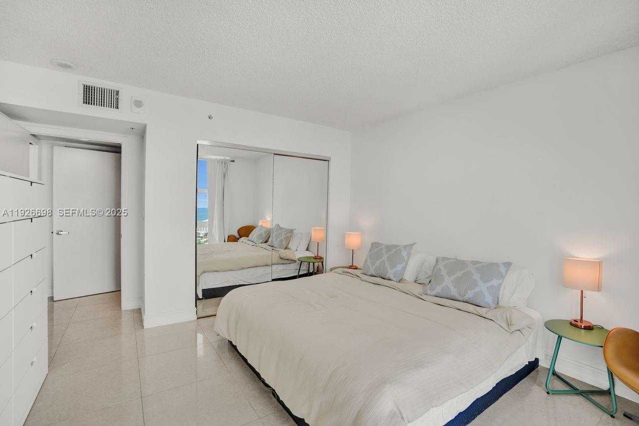 Small Image of 90 ALTON RD #2907, Miami Beach Number 28