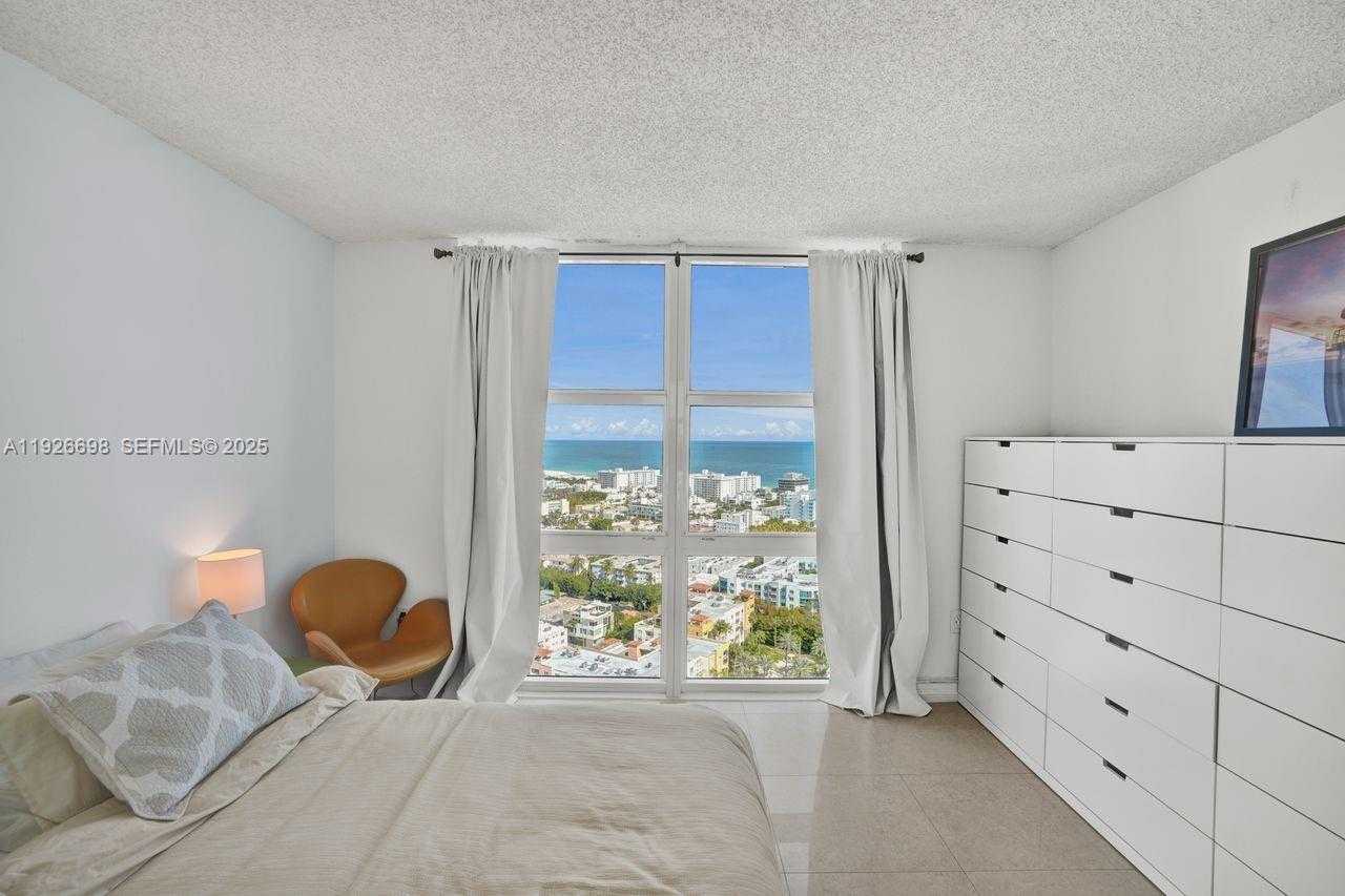 Small Image of 90 ALTON RD #2907, Miami Beach Number 7