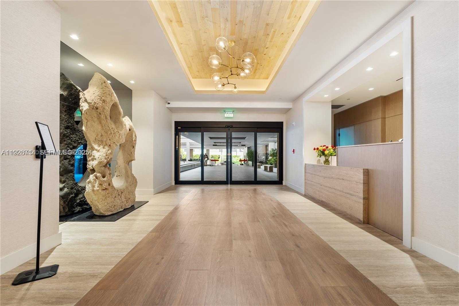 Small Image of 2301 COLLINS AVE #1625, Miami Beach Number 14