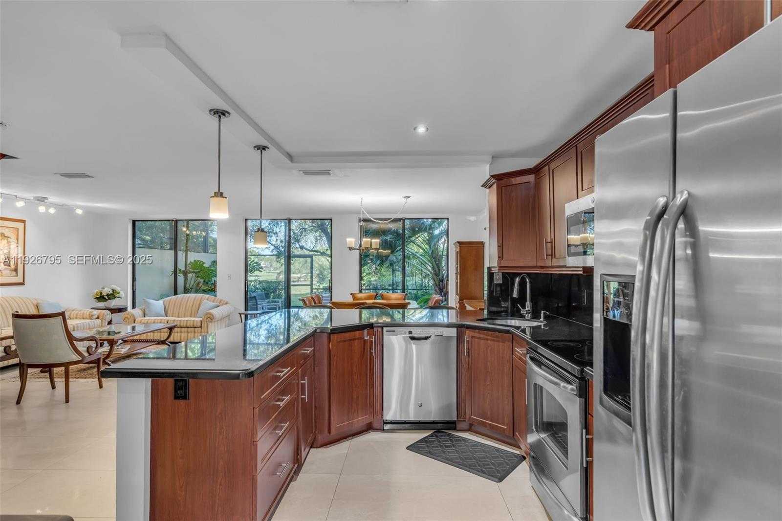 Imagen de Pequeño Objeto