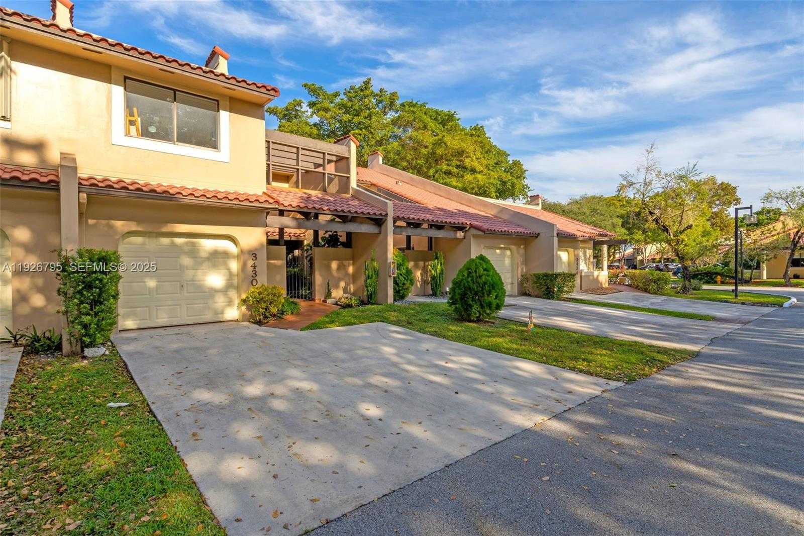 Imagen de Pequeño Objeto