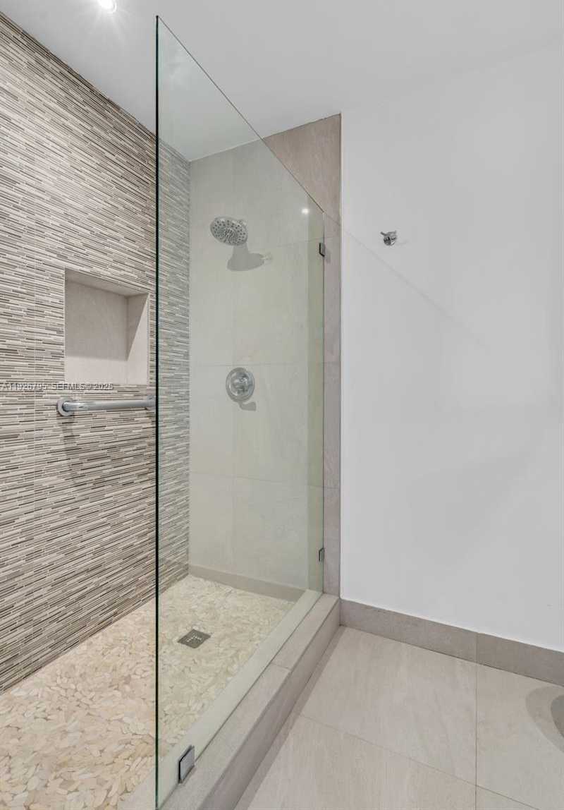 Imagen de Pequeño Objeto