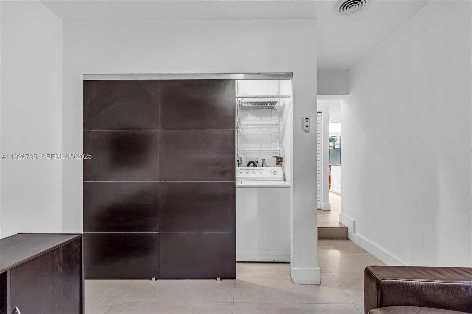 Imagen de Pequeño Objeto