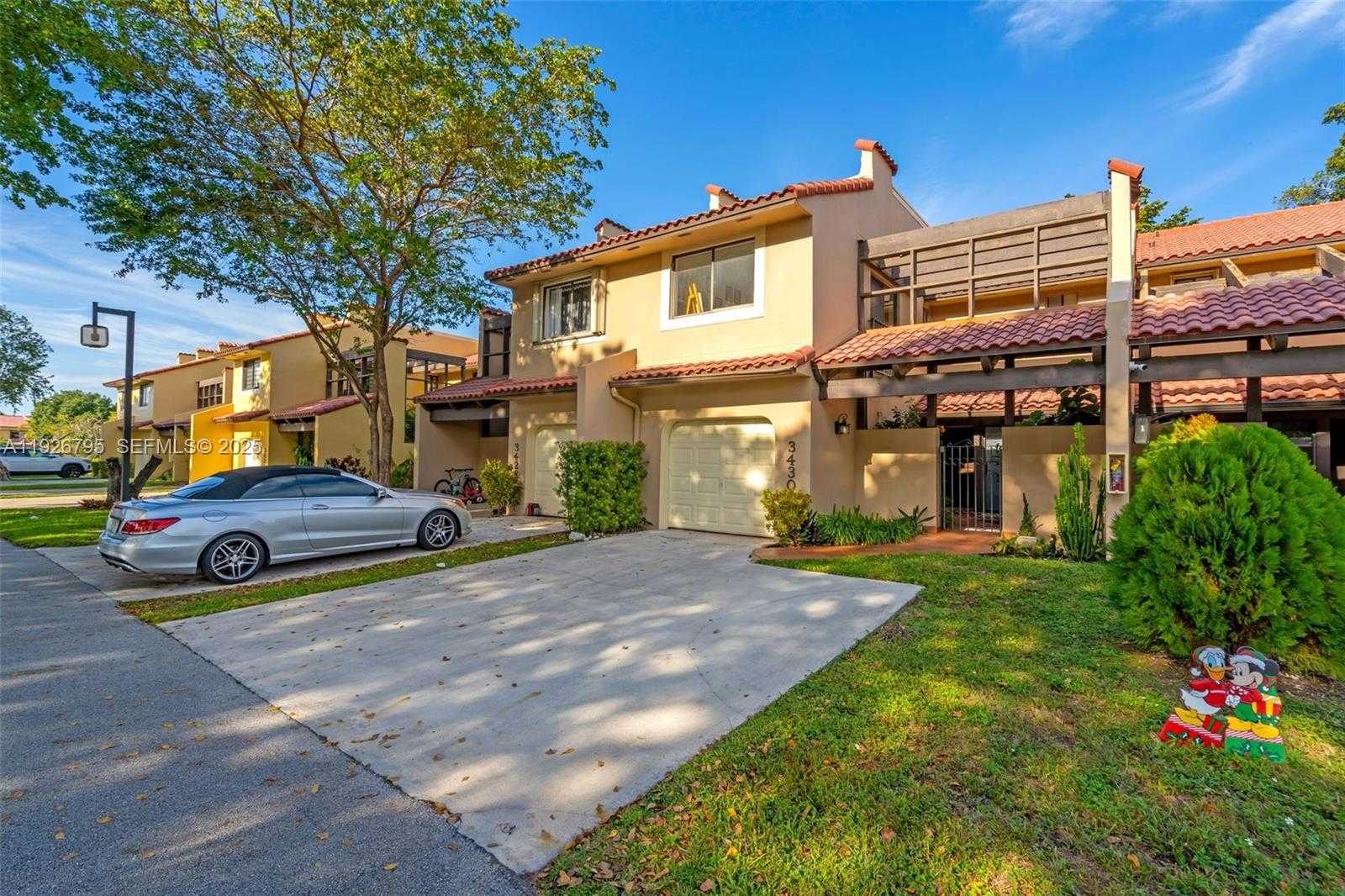 Imagen de Pequeño Objeto