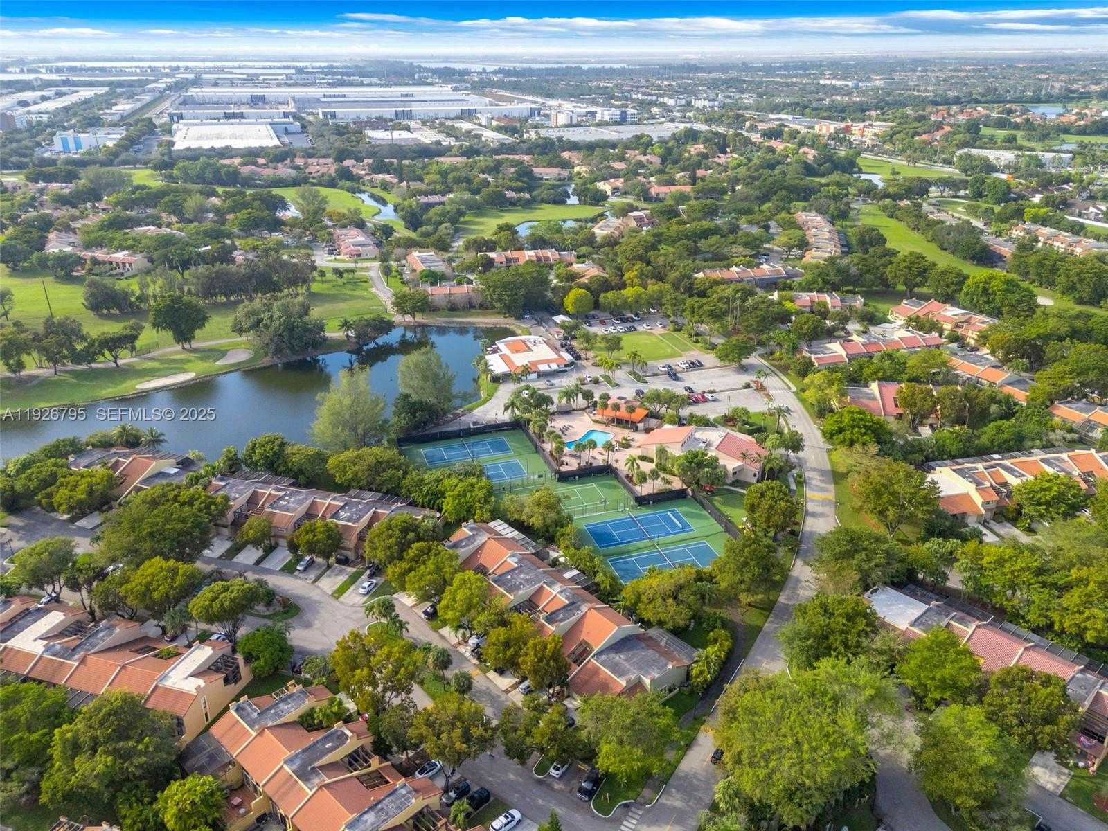 Imagen de Pequeño Objeto