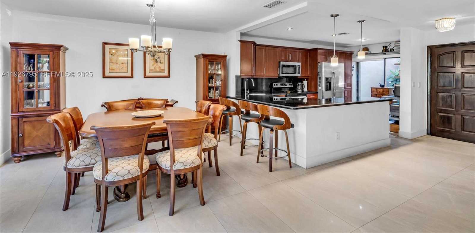 Imagen de Pequeño Objeto