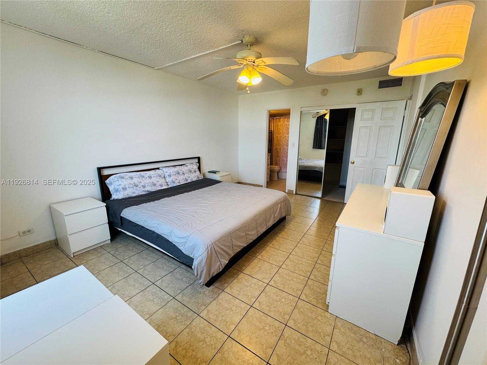 Small Image of 3660 NORTH EAST 166TH ST #812, North Miami Beach Number 17