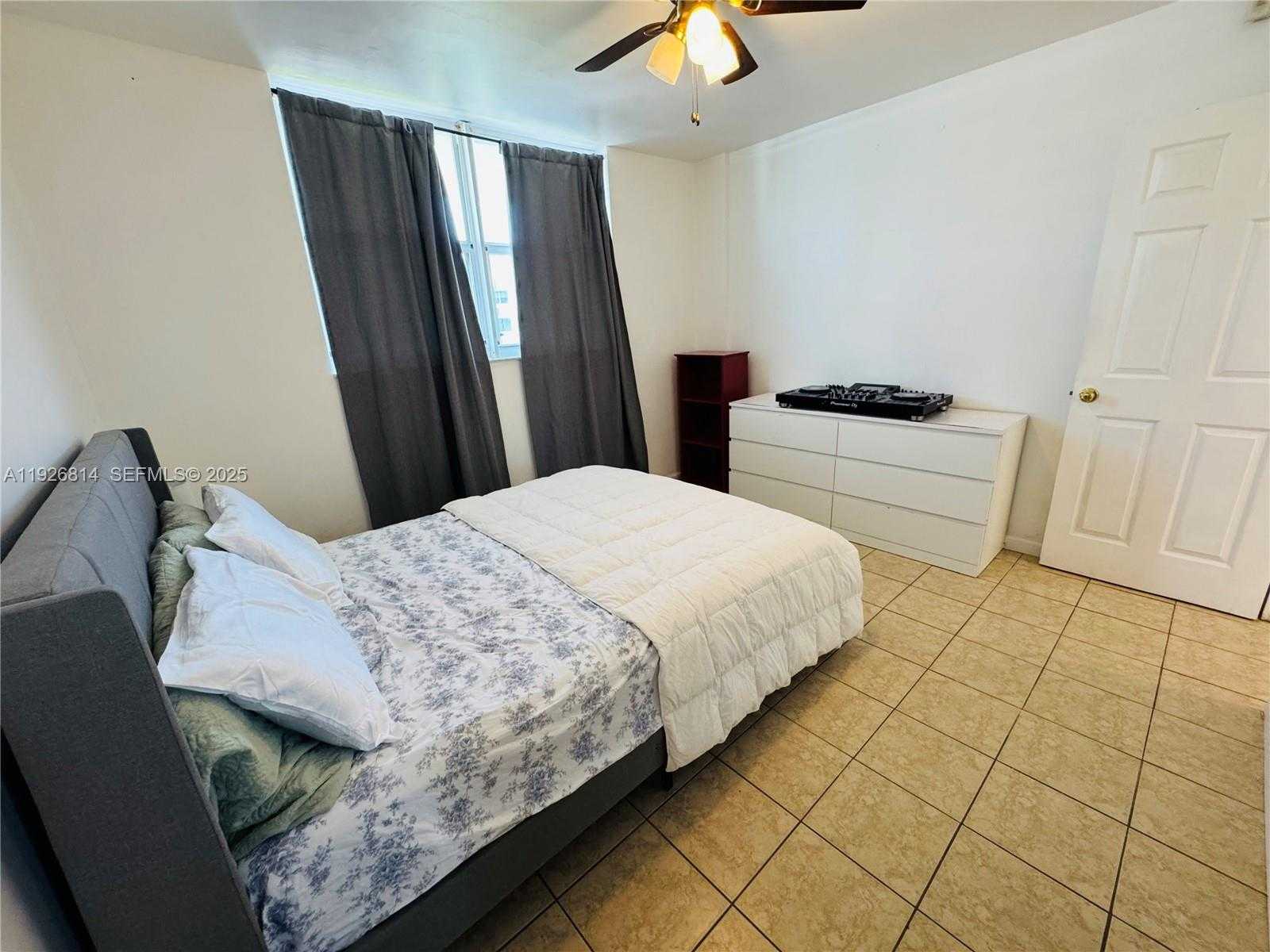 Small Image of 3660 NORTH EAST 166TH ST #812, North Miami Beach Number 24