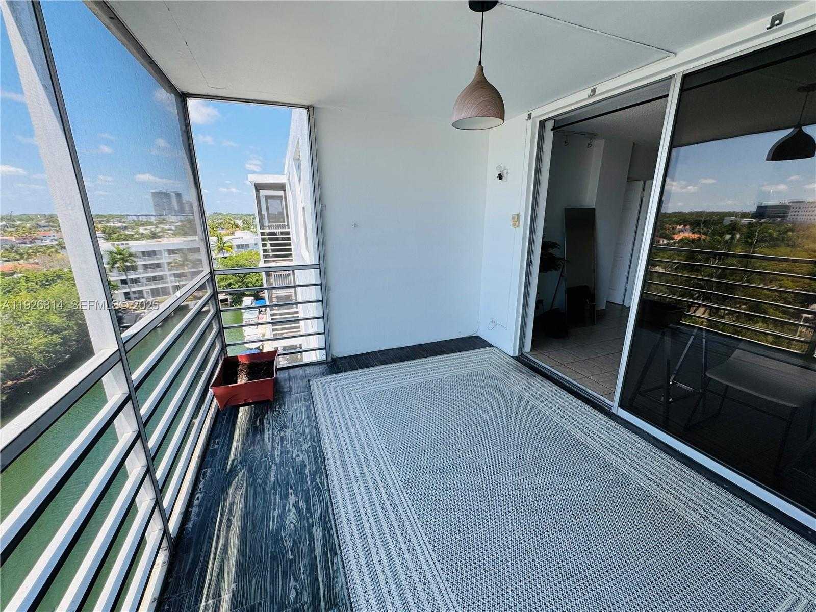 Small Image of 3660 NORTH EAST 166TH ST #812, North Miami Beach Number 6