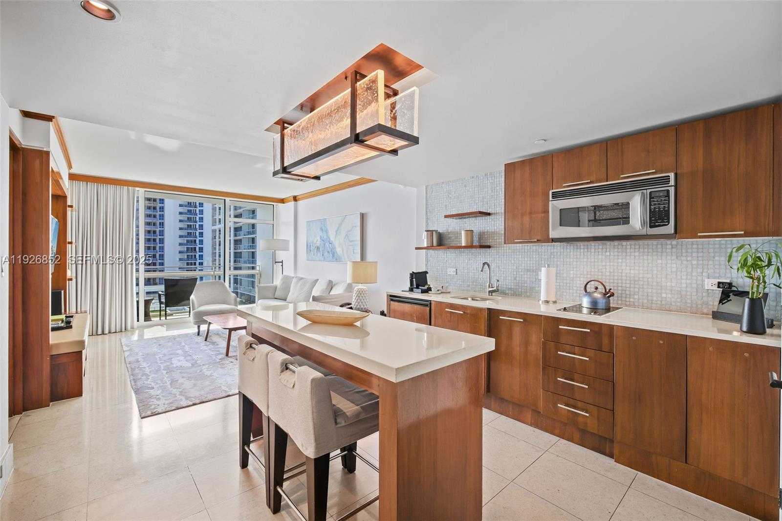 Small Image of 6801 COLLINS AVE #614 (legal 609), Miami Beach Number 2