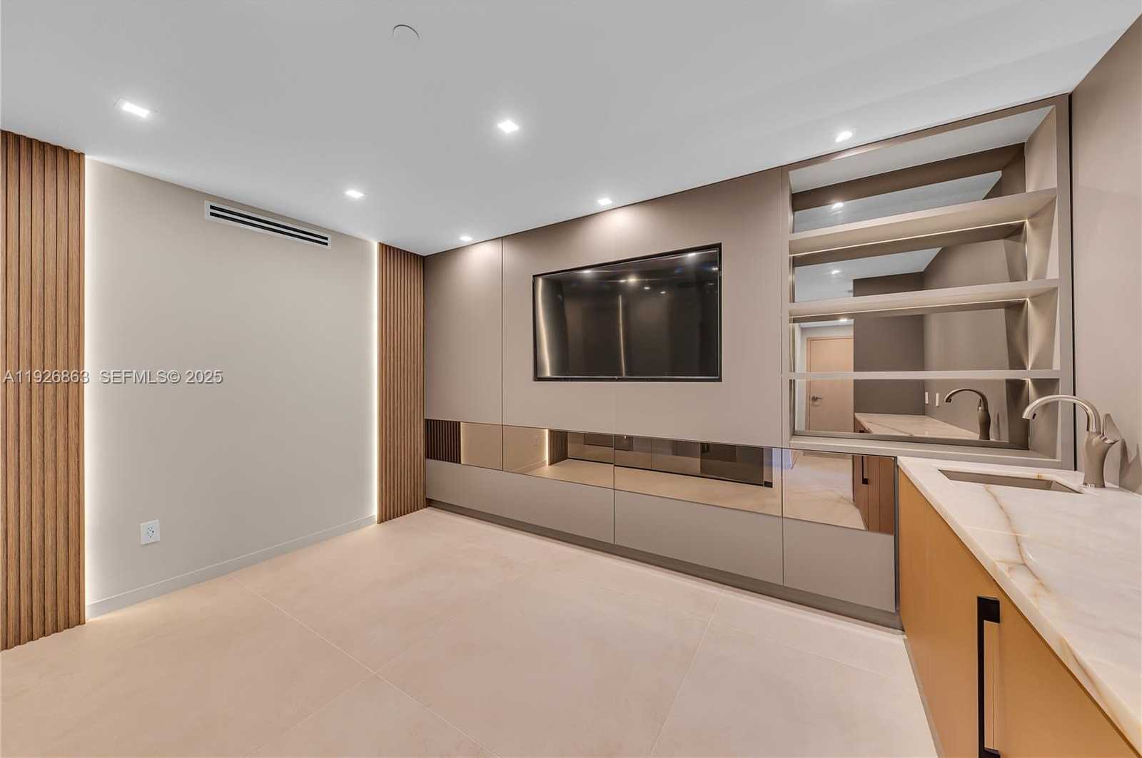 Small Image of 3535 SOUTH OCEAN DR #1003, Hollywood Number 18