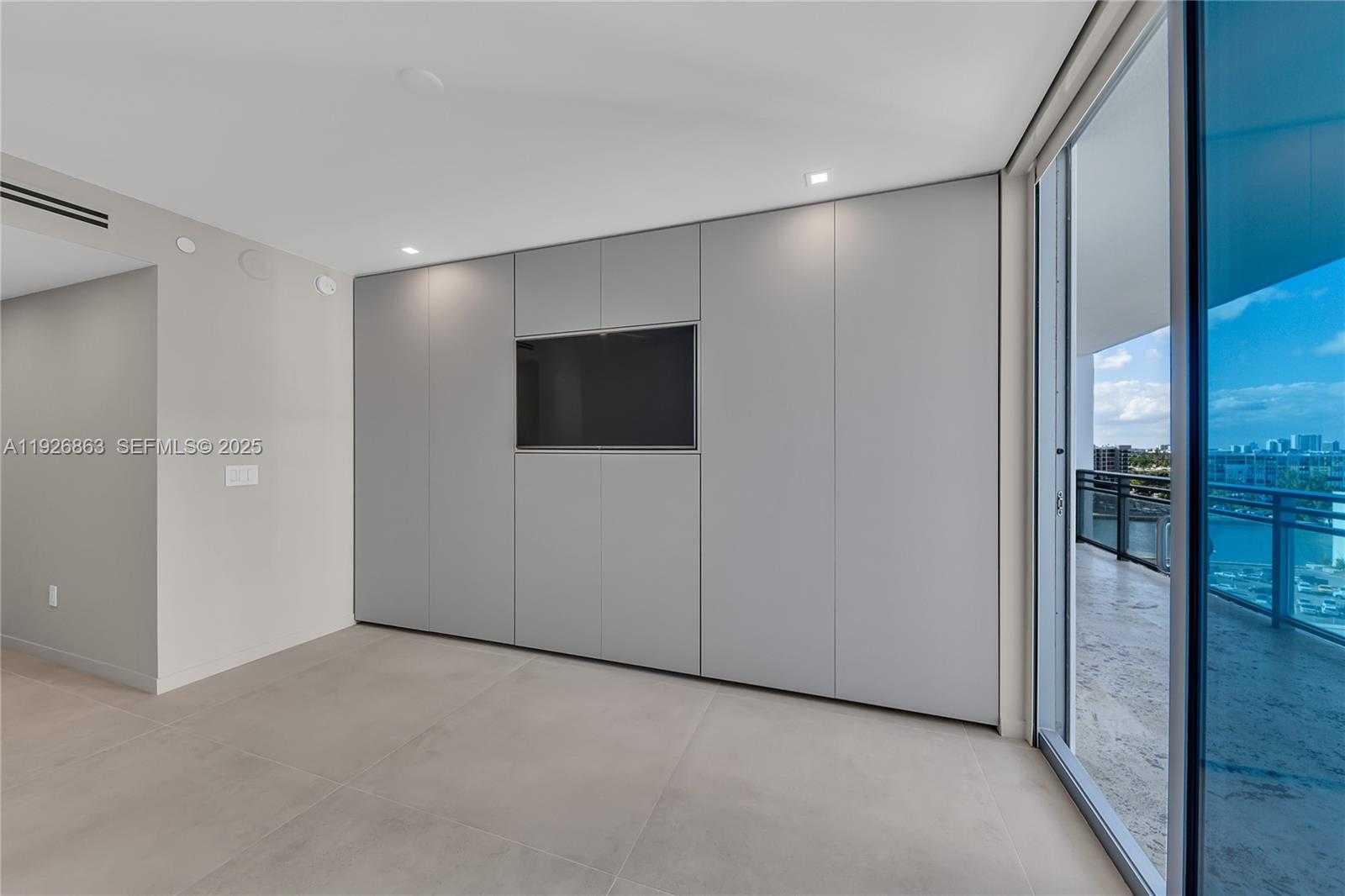 Small Image of 3535 SOUTH OCEAN DR #1003, Hollywood Number 30