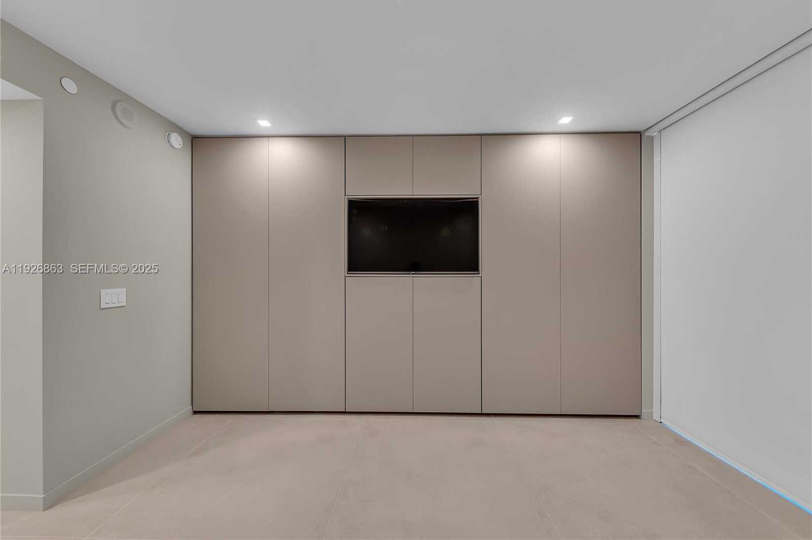 Small Image of 3535 SOUTH OCEAN DR #1003, Hollywood Number 32