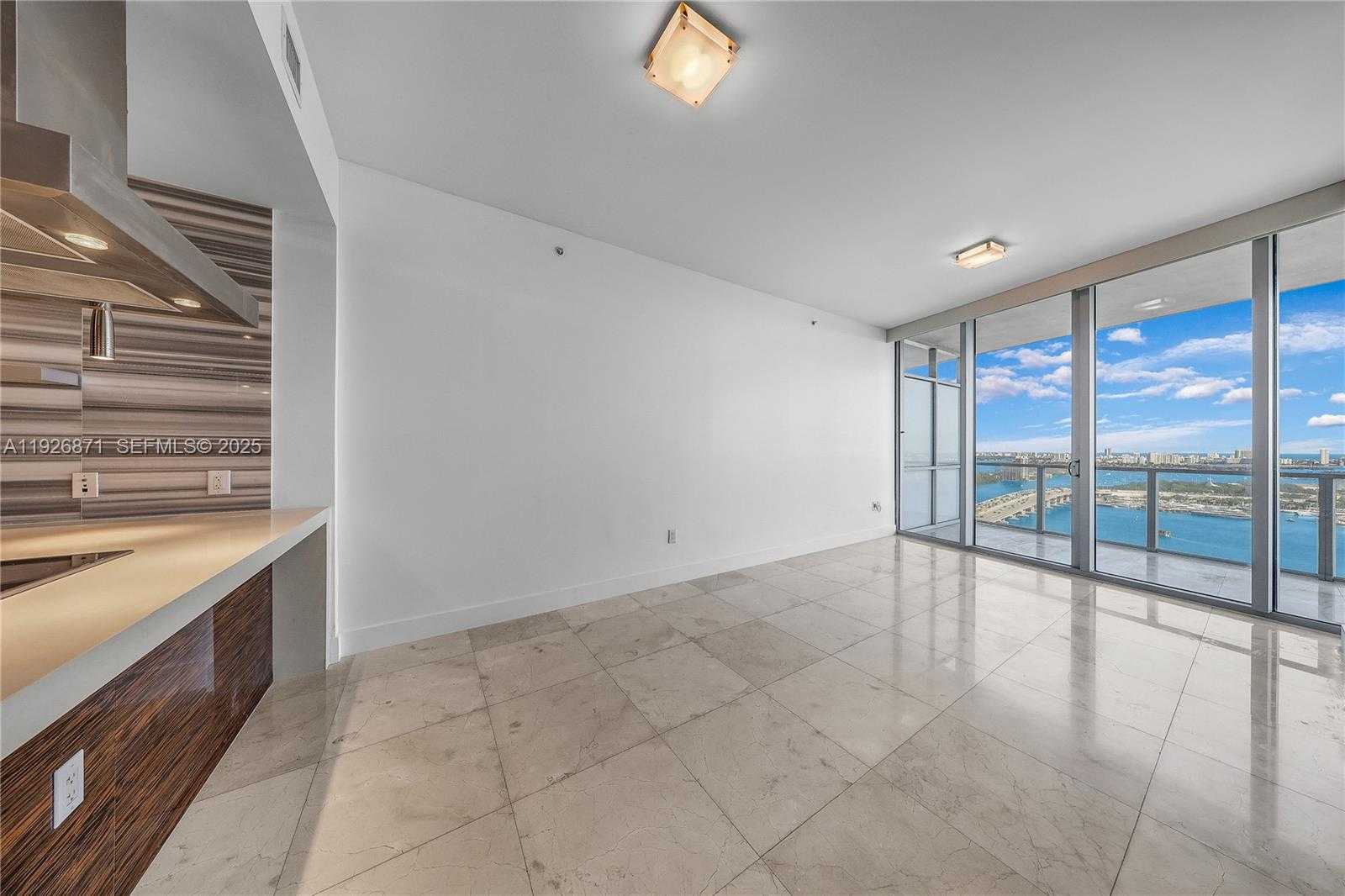 Small Image of 1100 BISCAYNE BLVD #3103, Miami Number 6
