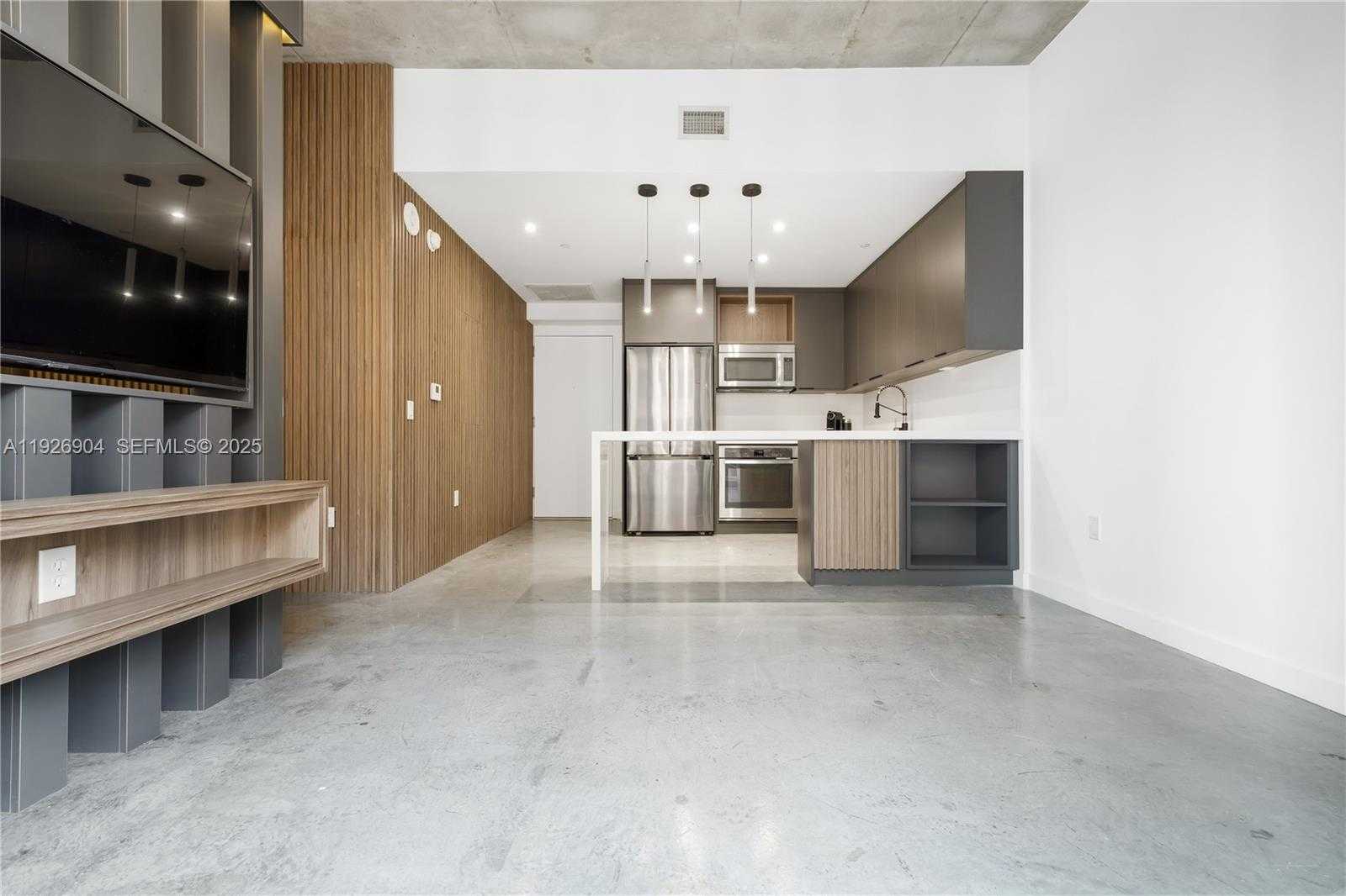 Imagen de Pequeño Objeto