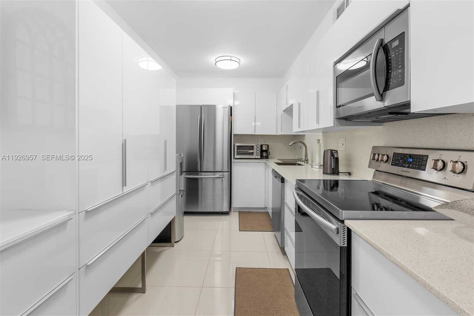 Small Image of 1849 SOUTH OCEAN DR #212, Hallandale Beach Number 1