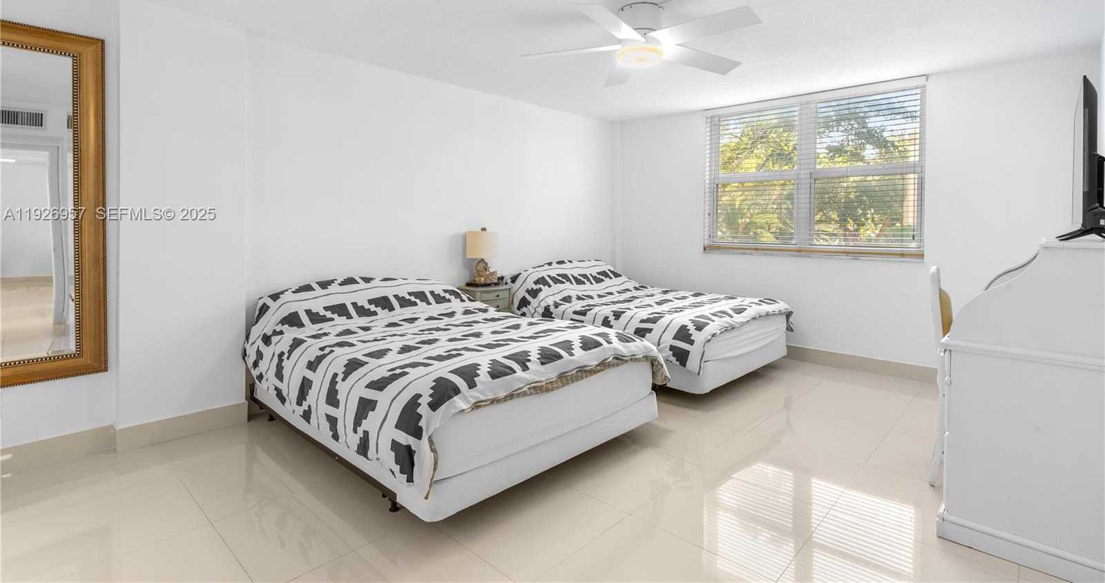 Small Image of 1849 SOUTH OCEAN DR #212, Hallandale Beach Number 12