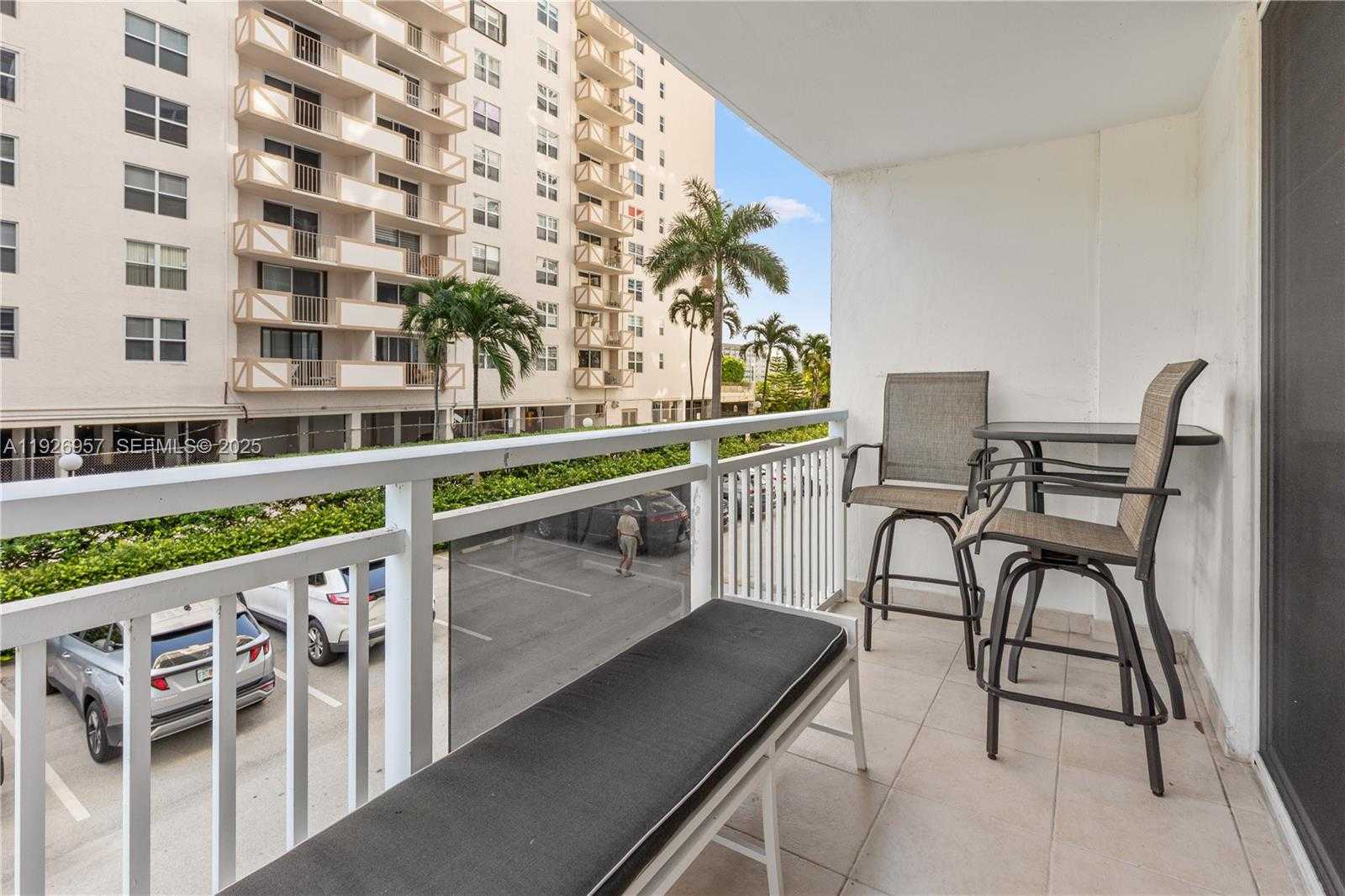 Small Image of 1849 SOUTH OCEAN DR #212, Hallandale Beach Number 20