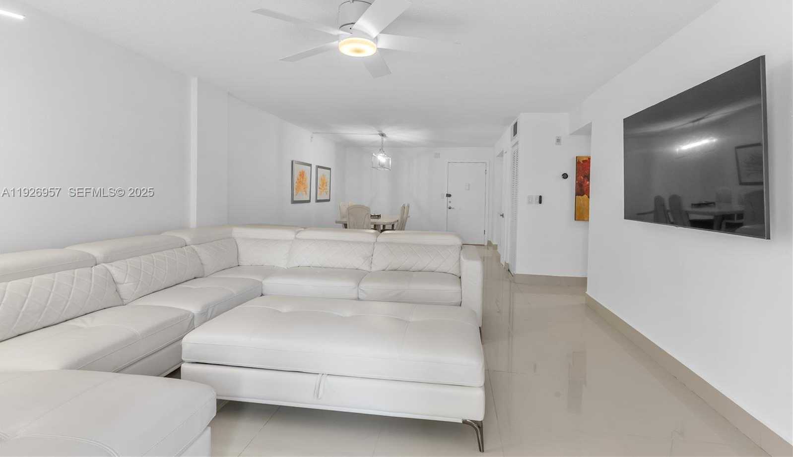 Small Image of 1849 SOUTH OCEAN DR #212, Hallandale Beach Number 4