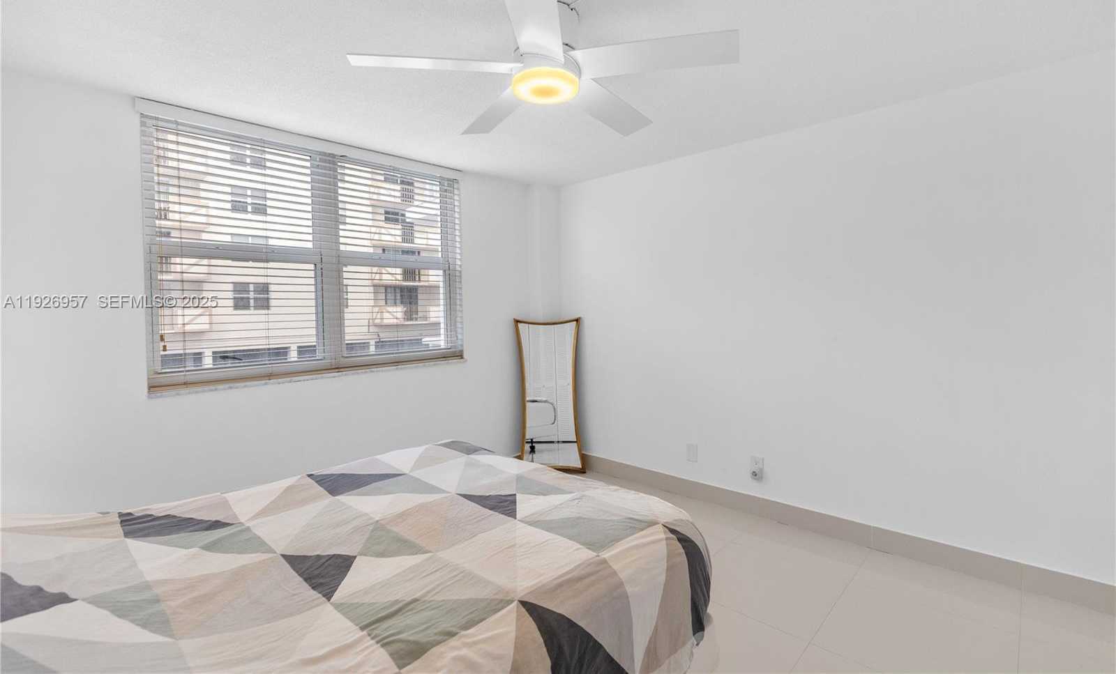 Small Image of 1849 SOUTH OCEAN DR #212, Hallandale Beach Number 7