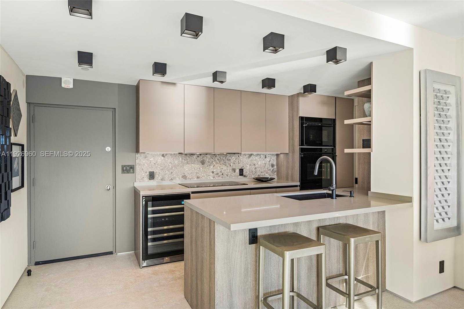 Small Image of 3 ISLAND AVE #09H, Miami Beach Number 13