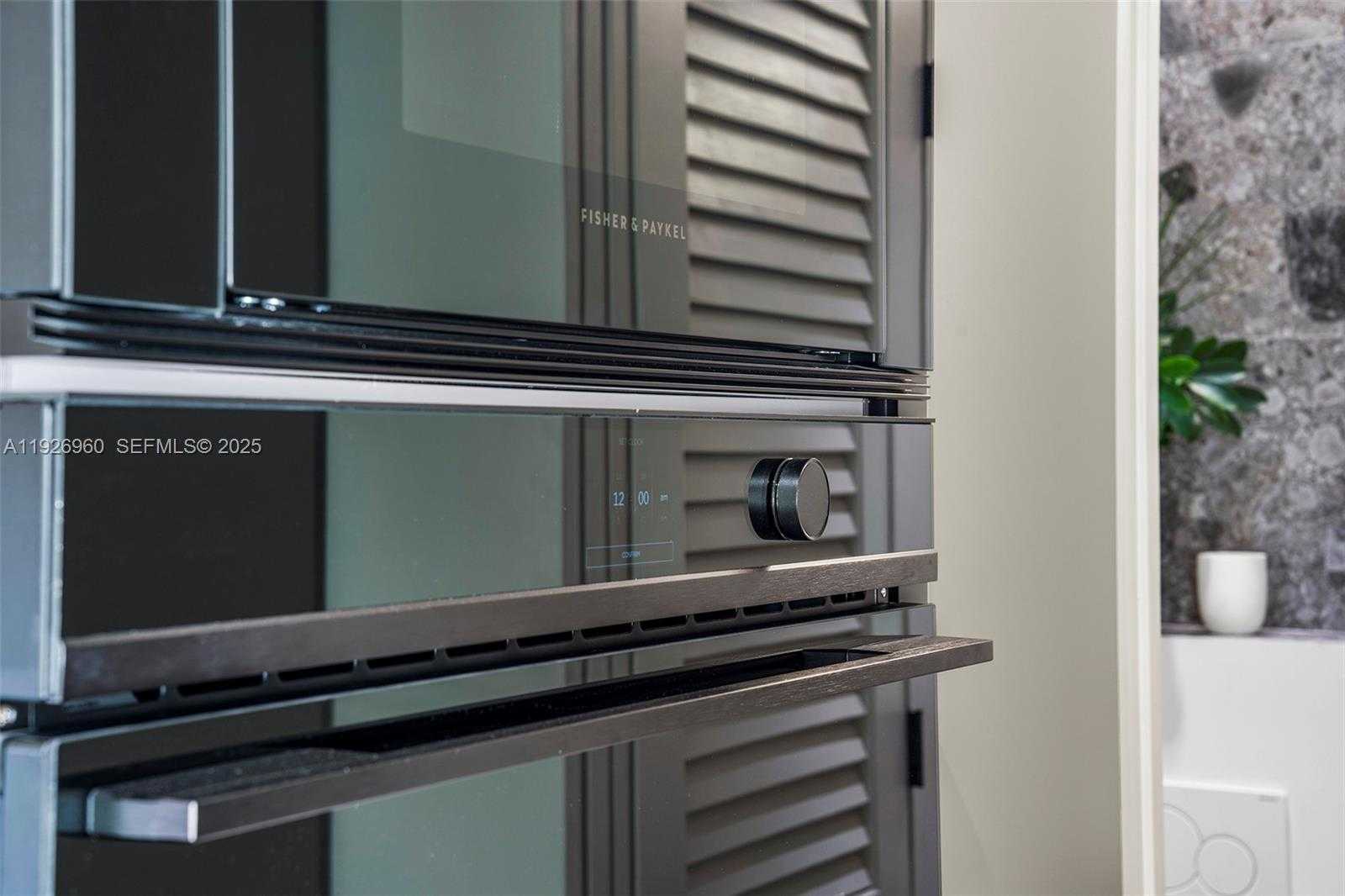 Small Image of 3 ISLAND AVE #09H, Miami Beach Number 14