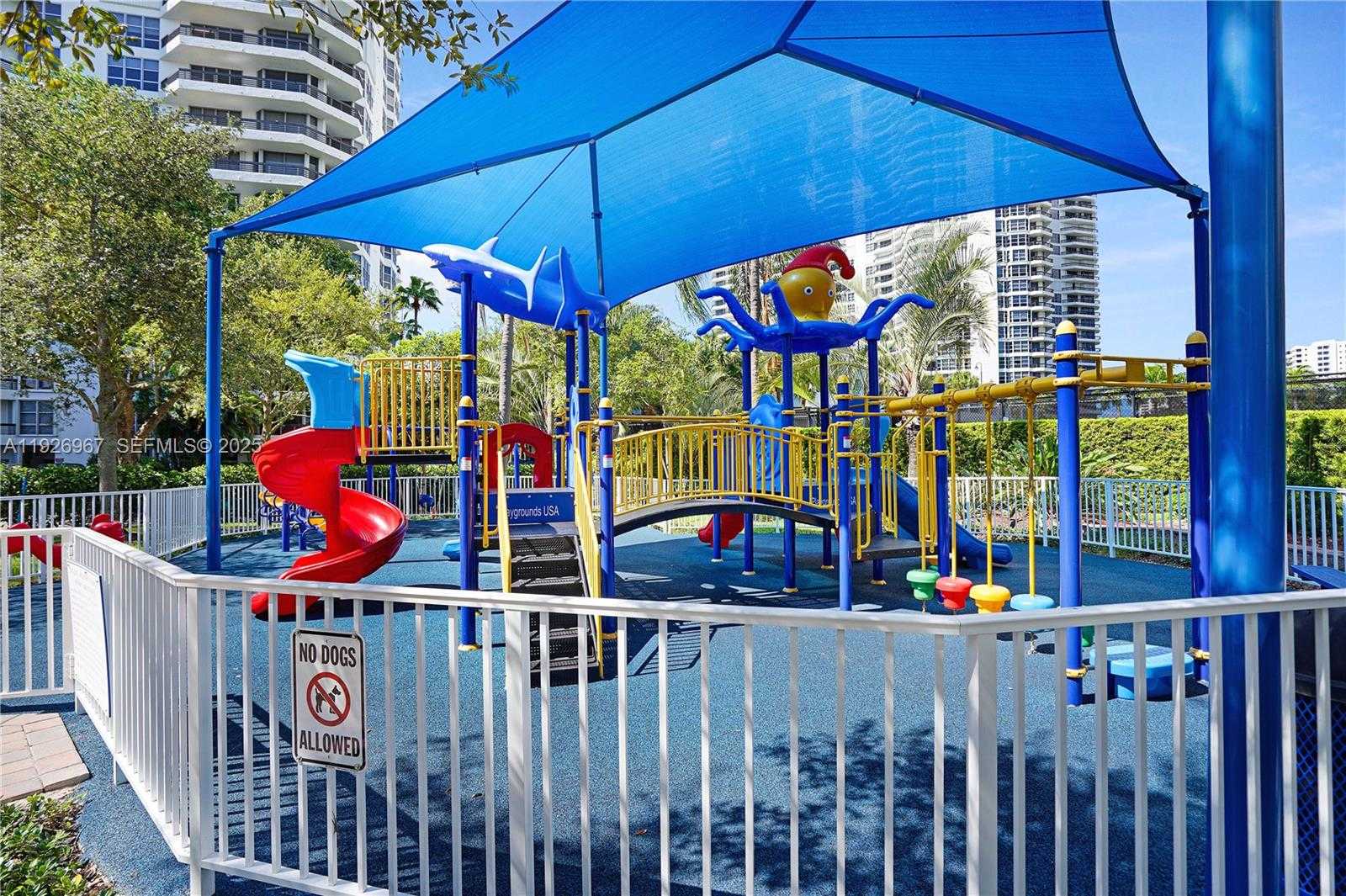 Small Image of 3530 MYSTIC POINTE DR #1714, Aventura Number 54