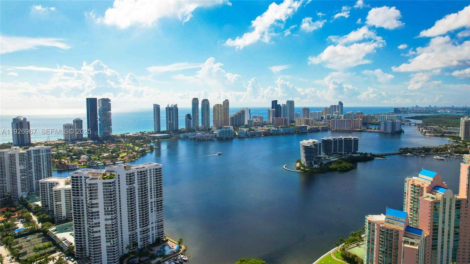 Small Image of 3530 MYSTIC POINTE DR #1714, Aventura Number 57